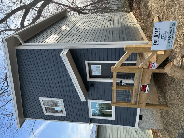 1 Freeport Lane, Asheville NC, Compact Cottages new construction
