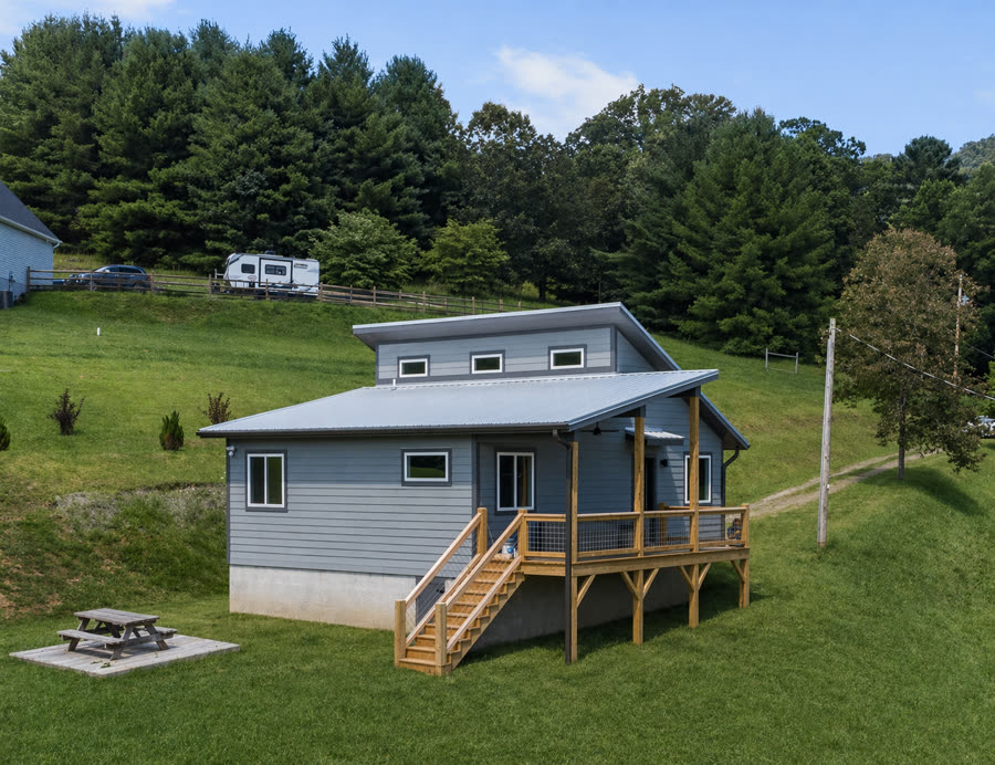 Single Level Cottage 2 Bed, exterior by Compact Cottages